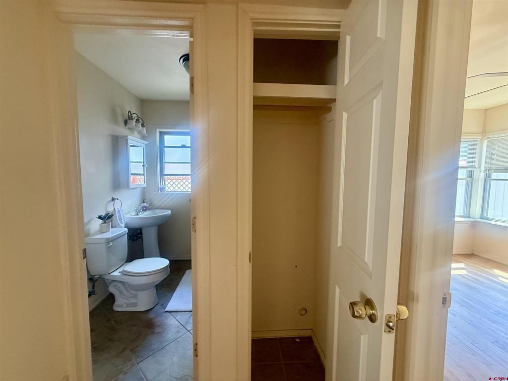 211 W Coronado Avenue Property Photo 24