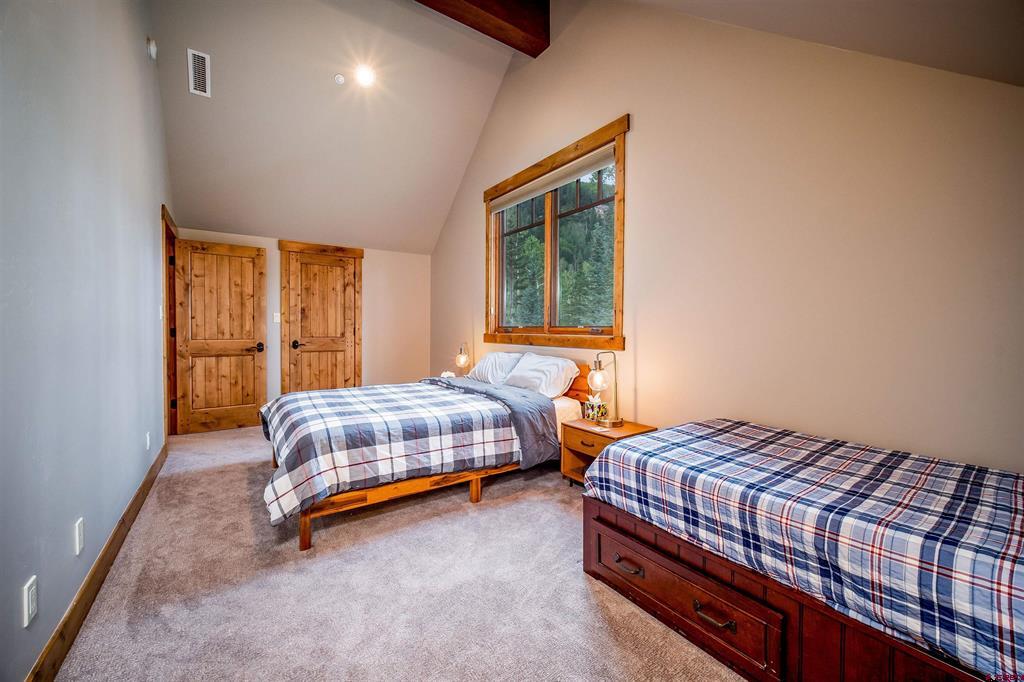 32 Grand Turk Court Property Photo 19