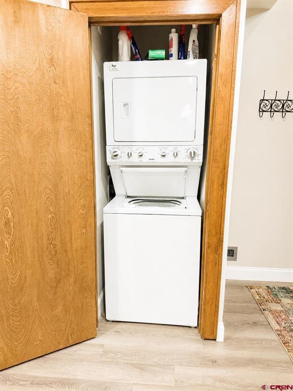 365 S Tamarron Property Photo 26