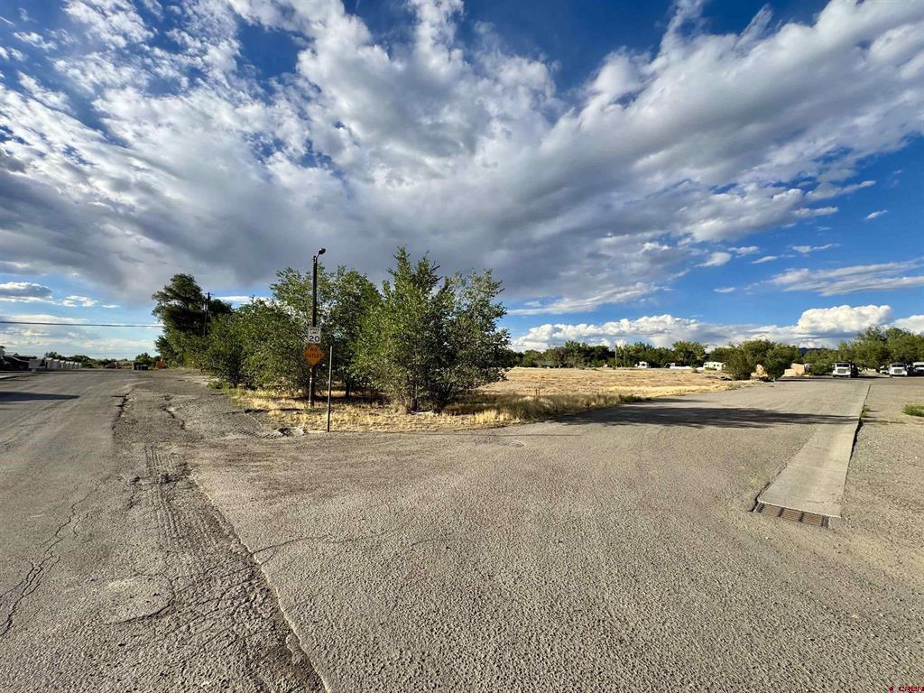 0 N Cedar Avenue Property Photo 2