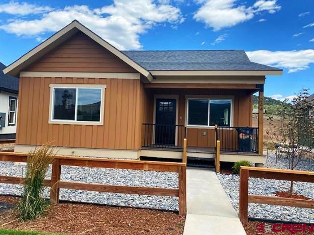 244 Redcliff Drive Property Photo 2