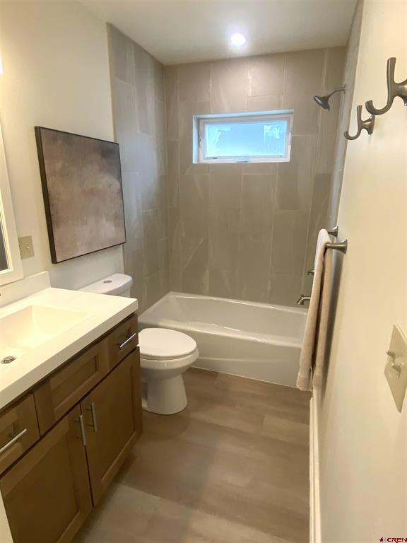 244 Redcliff Drive Property Photo 6