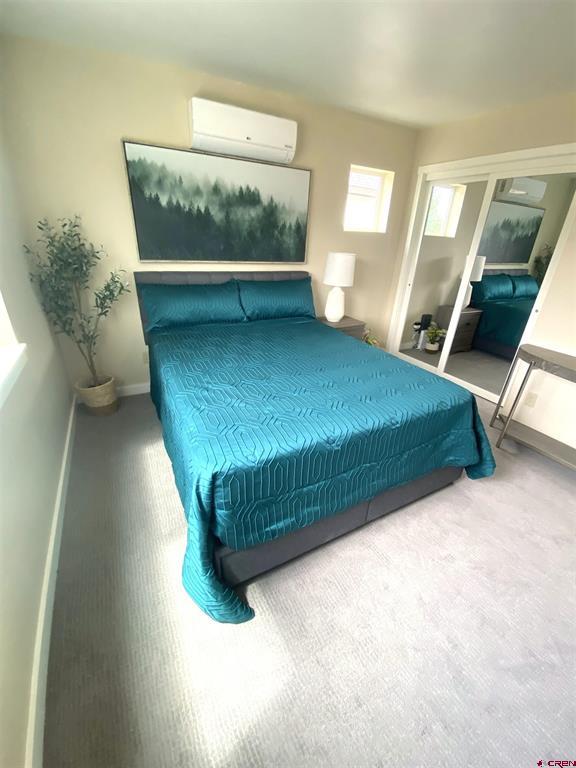 244 Redcliff Drive Property Photo 7