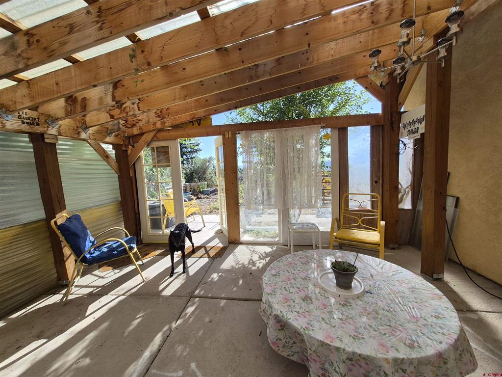 1345 S Broadway Property Photo 9