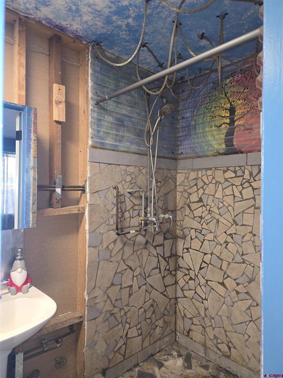 747 N Ute Avenue Property Photo 5