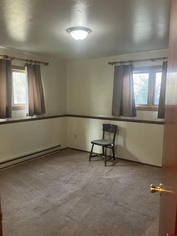 900 N Pine Street Property Photo 16