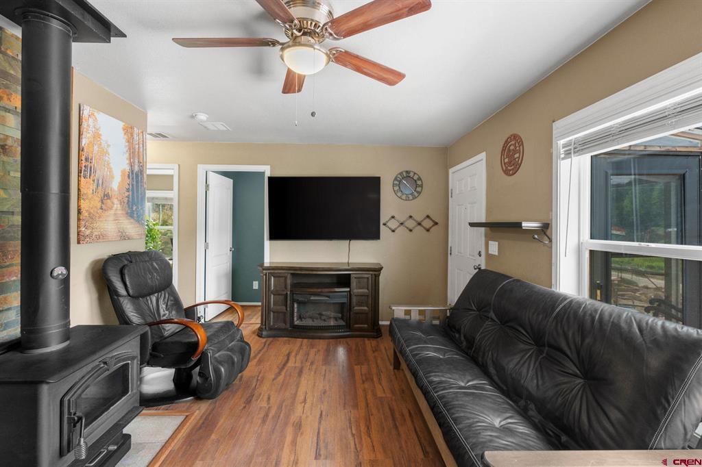 1645 Bear Creek Road Property Photo 2