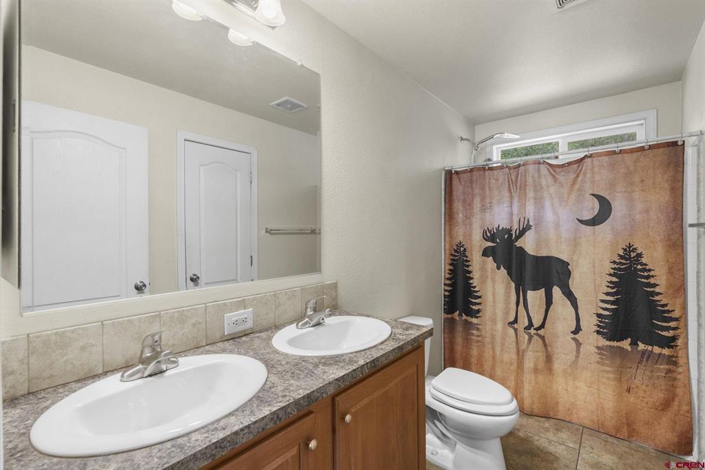 1645 Bear Creek Road Property Photo 5