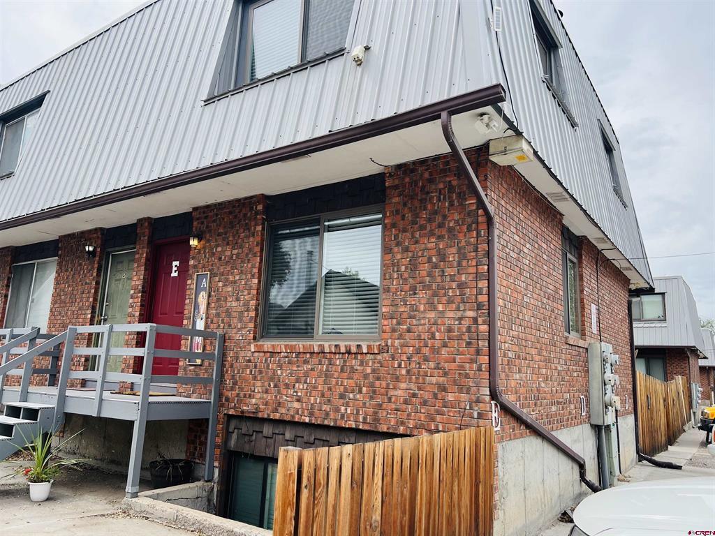 1109 S 5th Street Property Photo 6
