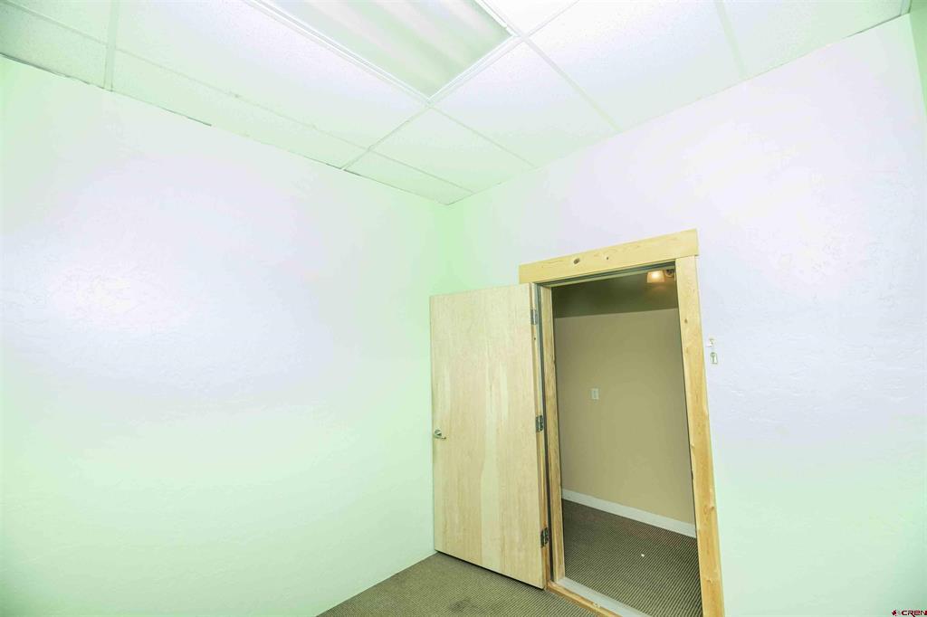 513 E Main Street Property Photo 8
