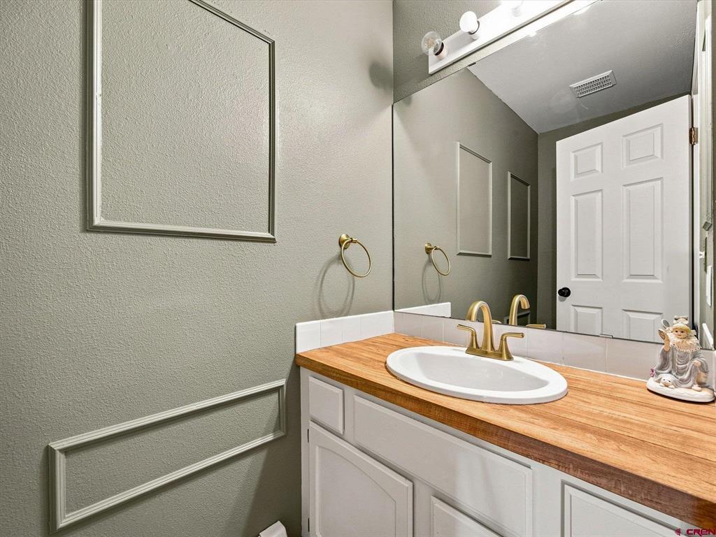 2046 Princeton Way Property Photo 25