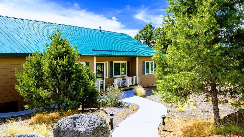21166 Rustic Road Property Photo 3