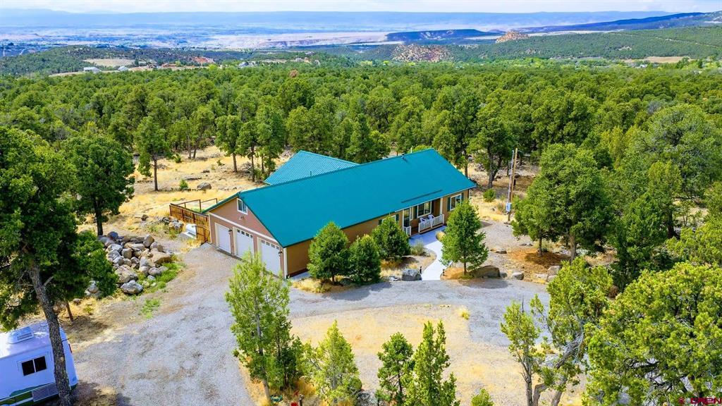 21166 Rustic Road Property Photo 11