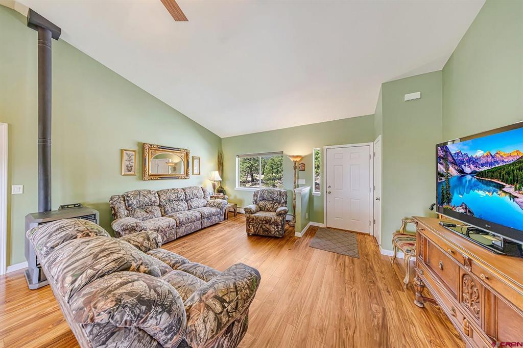 21166 Rustic Road Property Photo 16