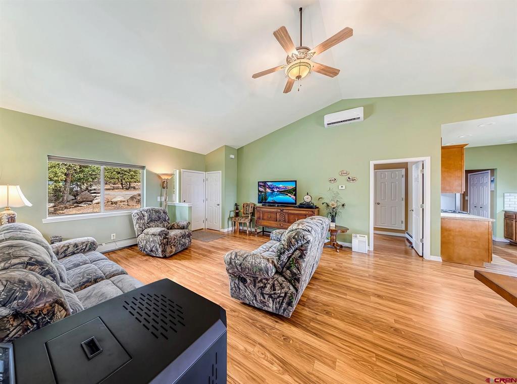21166 Rustic Road Property Photo 17