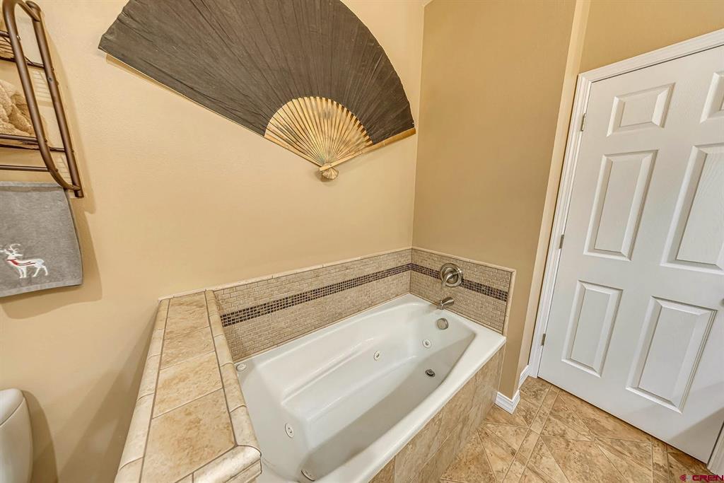21166 Rustic Road Property Photo 29