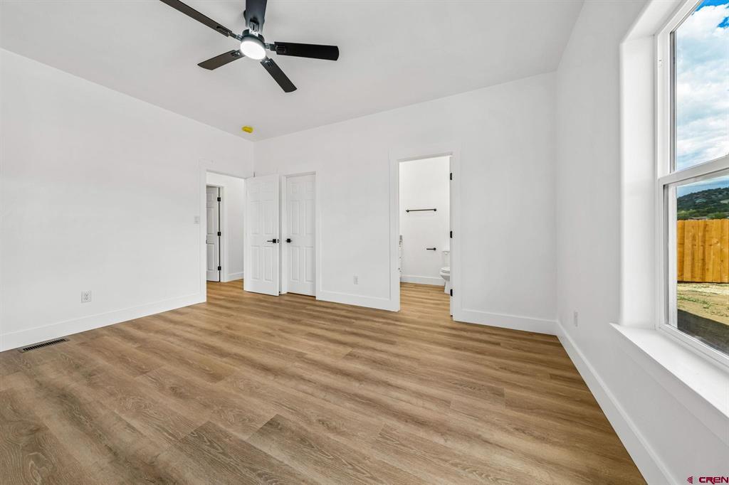 544 N Beech Property Photo 12