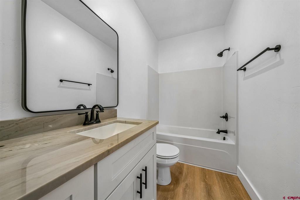 544 N Beech Property Photo 19