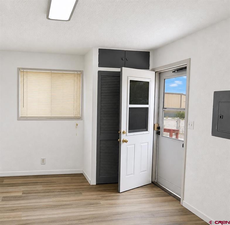 513 Railroad Street Property Photo 14