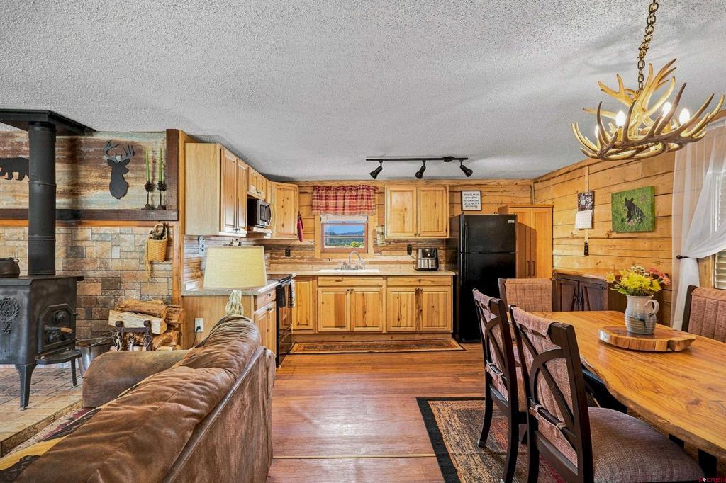 111 Metro Drive Property Photo 12