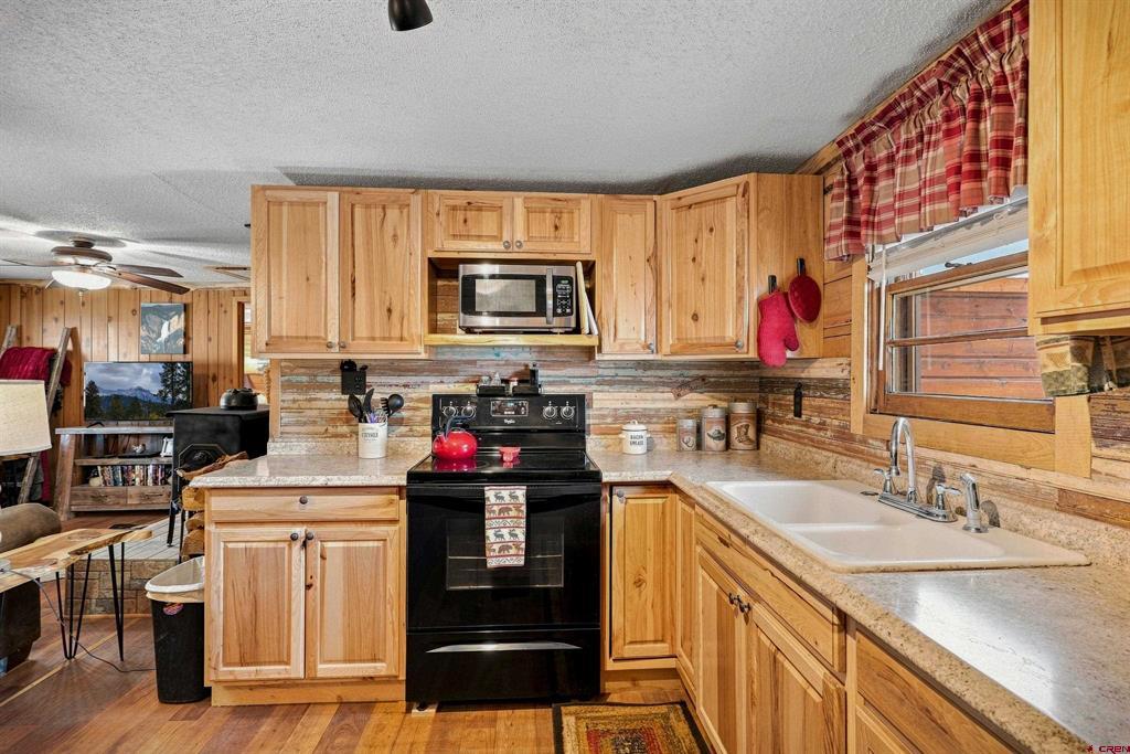 111 Metro Drive Property Photo 14