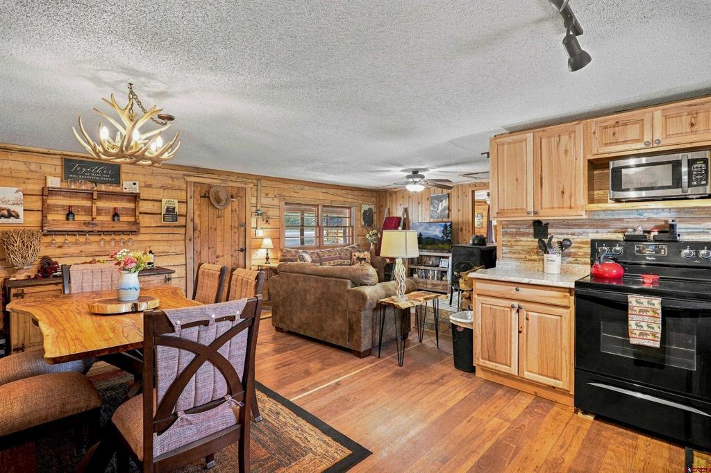 111 Metro Drive Property Photo 16