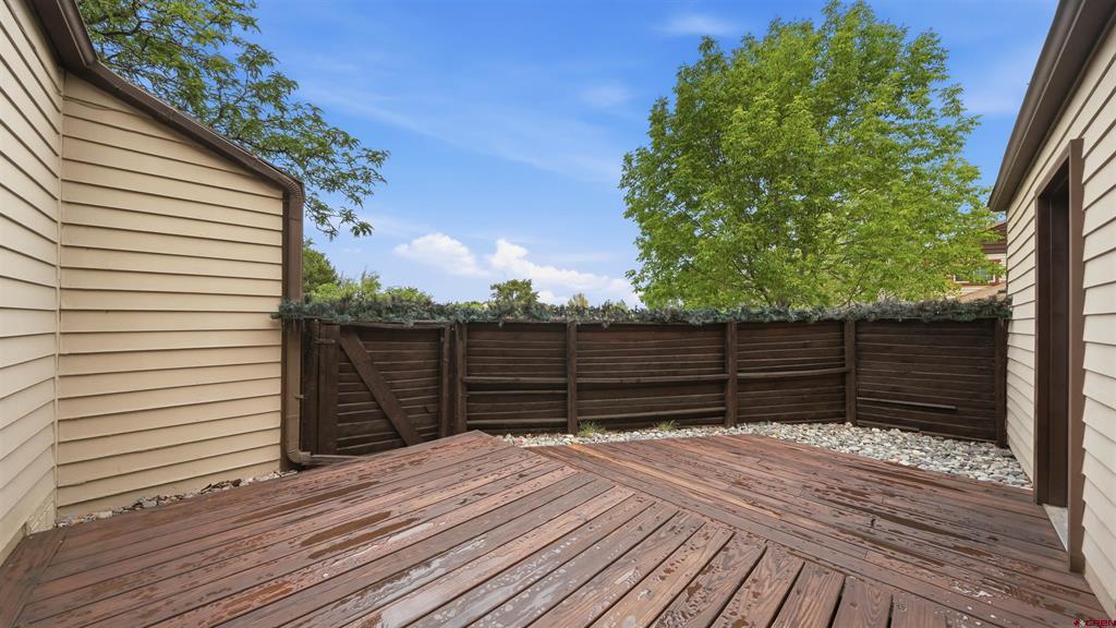 379 Explorer Court Property Photo 16