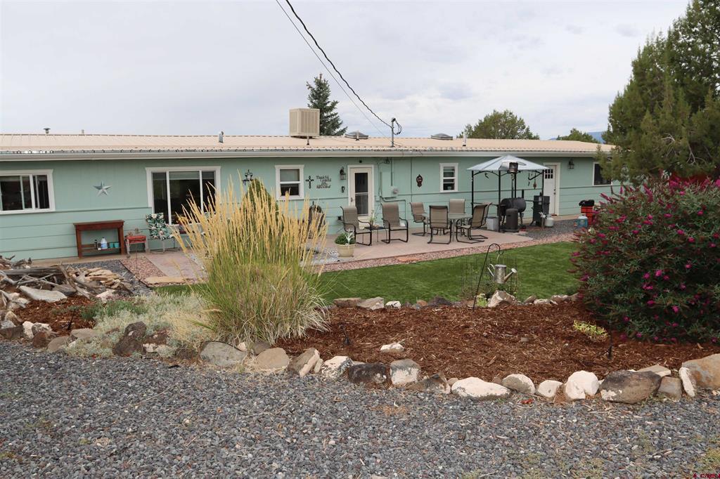 15827 Peach Road Property Photo 6