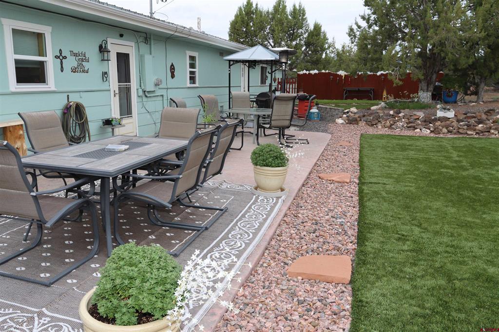 15827 Peach Road Property Photo 10