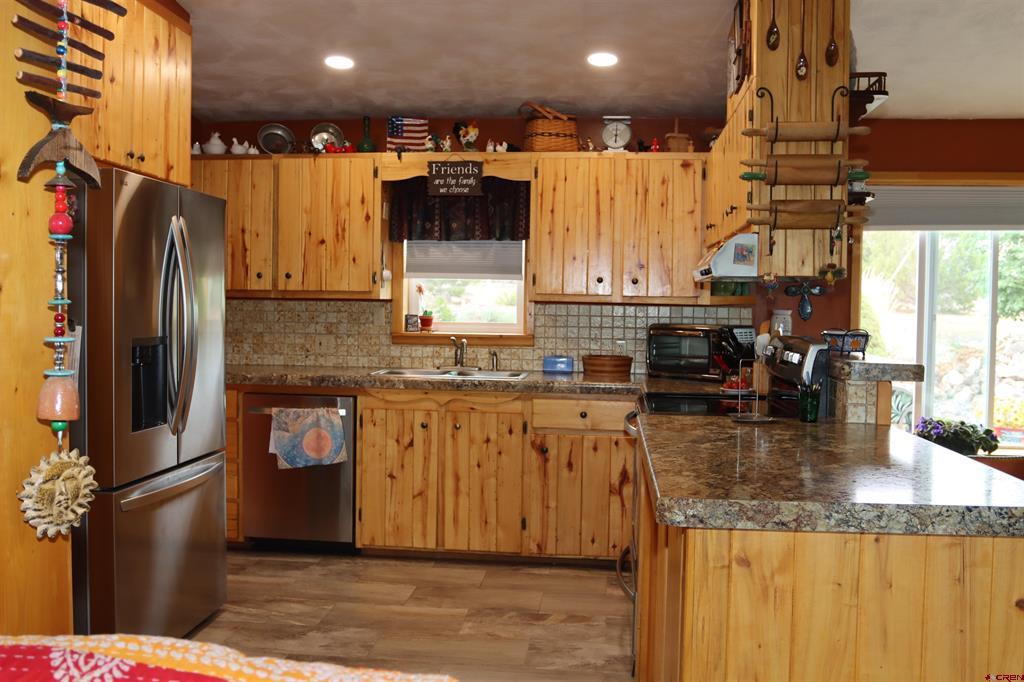 15827 Peach Road Property Photo 24