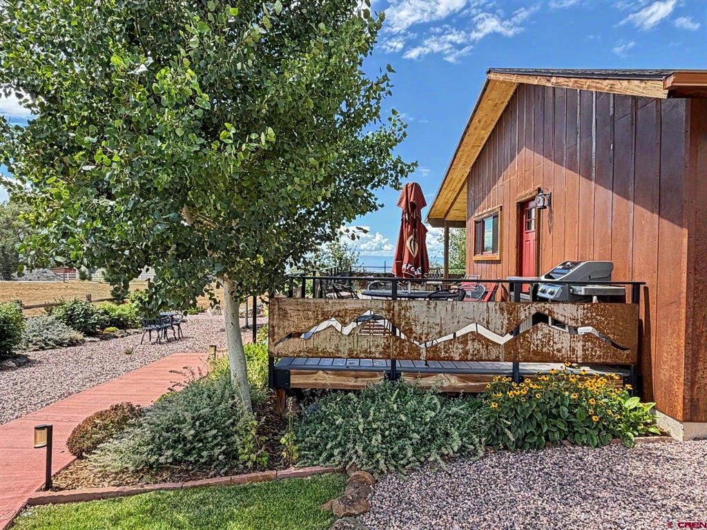 15195 2600 Road Property Photo 4