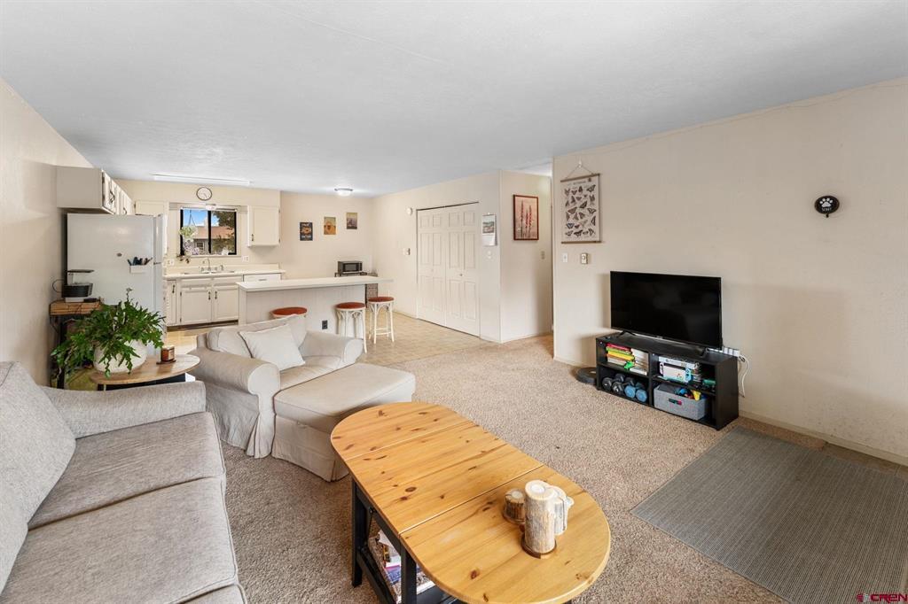 212 S 11th Street Property Photo 1