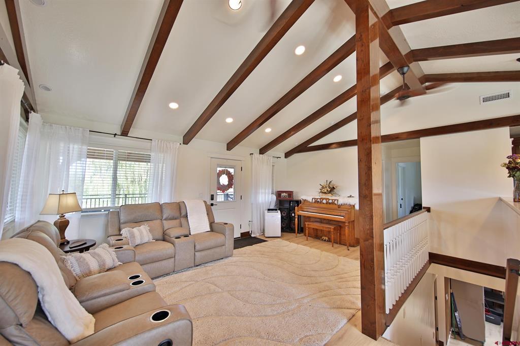 16143 Kimball Creek Road Property Photo 10