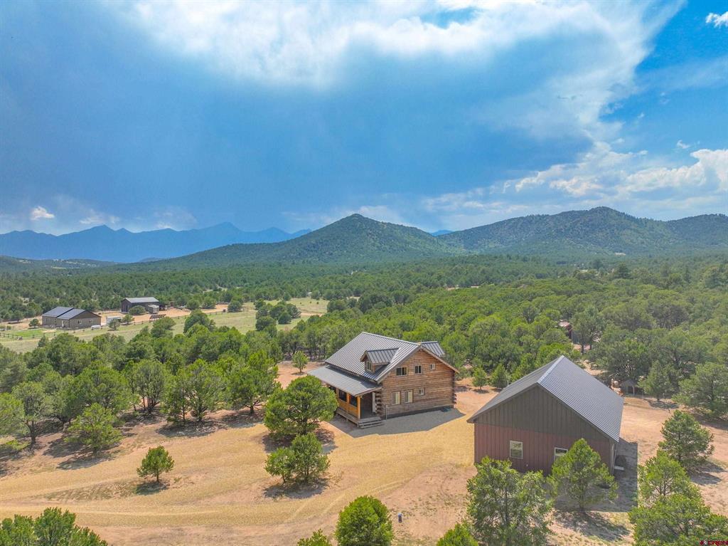 1839 9th Trail Property Photo 23