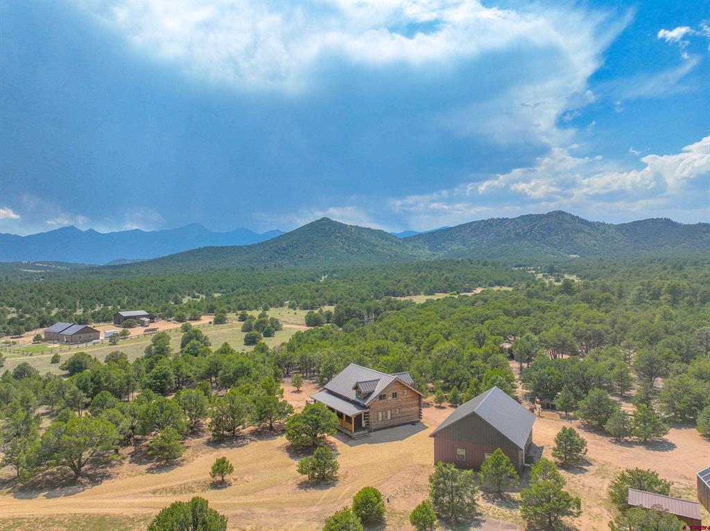 1839 9th Trail Property Photo 32