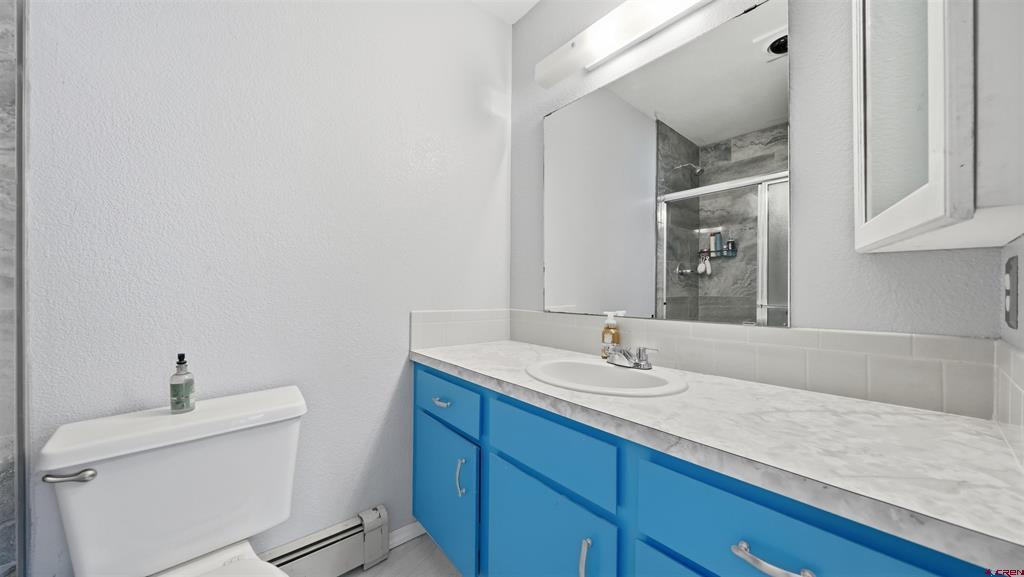 2048 Winston Way Property Photo 13