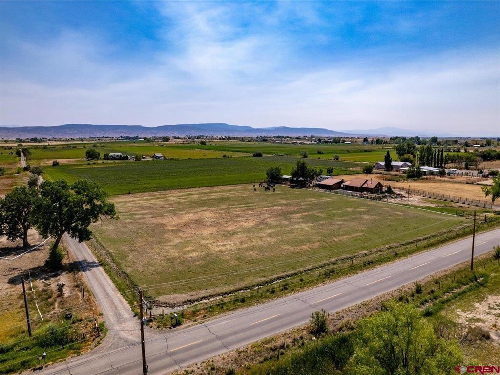 4418 1900 Road Property Photo 2