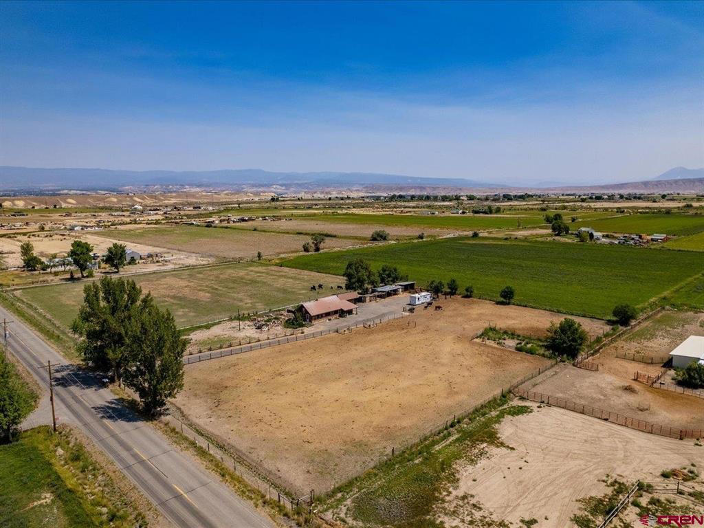 4418 1900 Road Property Photo 8