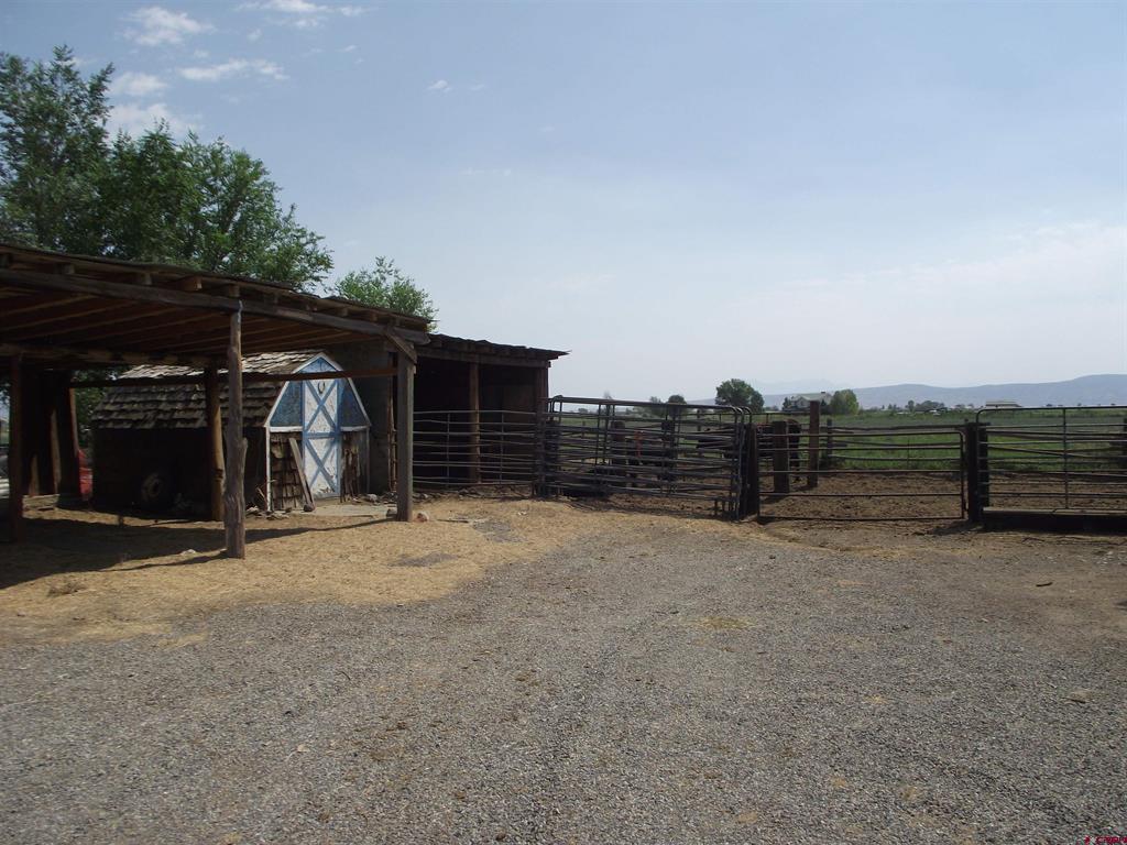 4418 1900 Road Property Photo 18