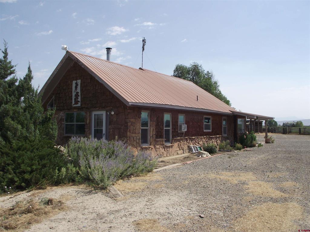 4418 1900 Road Property Photo 19