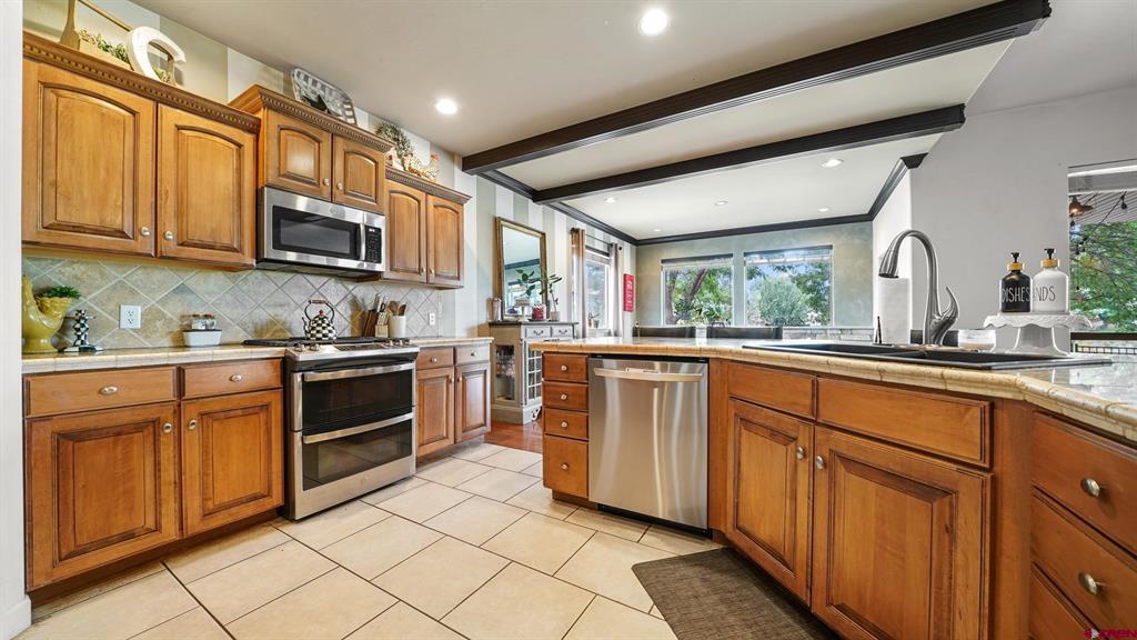 1490 Se Fairway Drive Property Photo 11