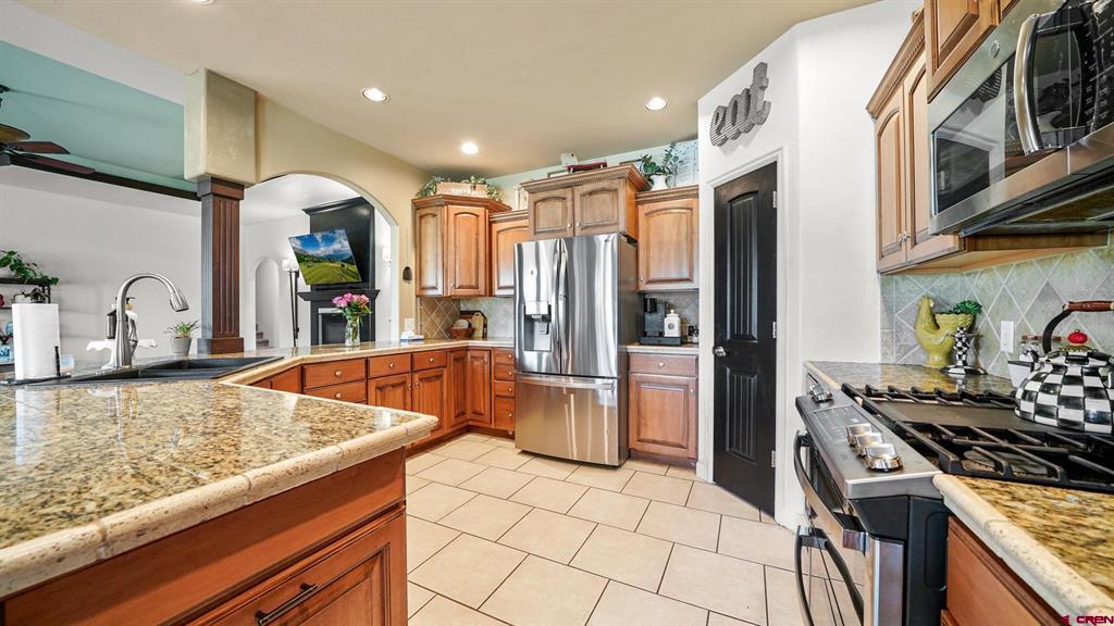 1490 Se Fairway Drive Property Photo 12