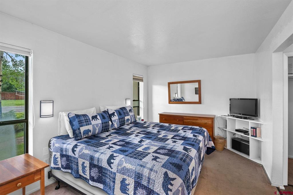 2 Elcho Avenue Property Photo 11