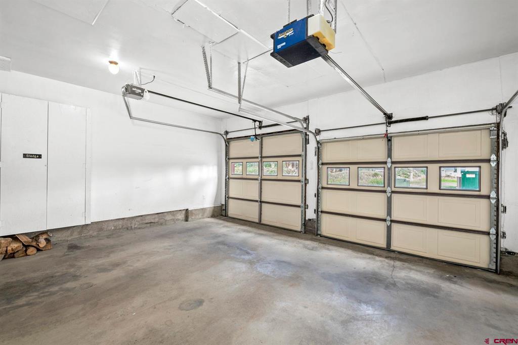 2 Elcho Avenue Property Photo 26