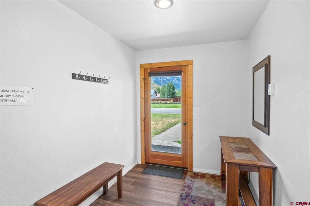 2 Elcho Avenue Property Photo 30