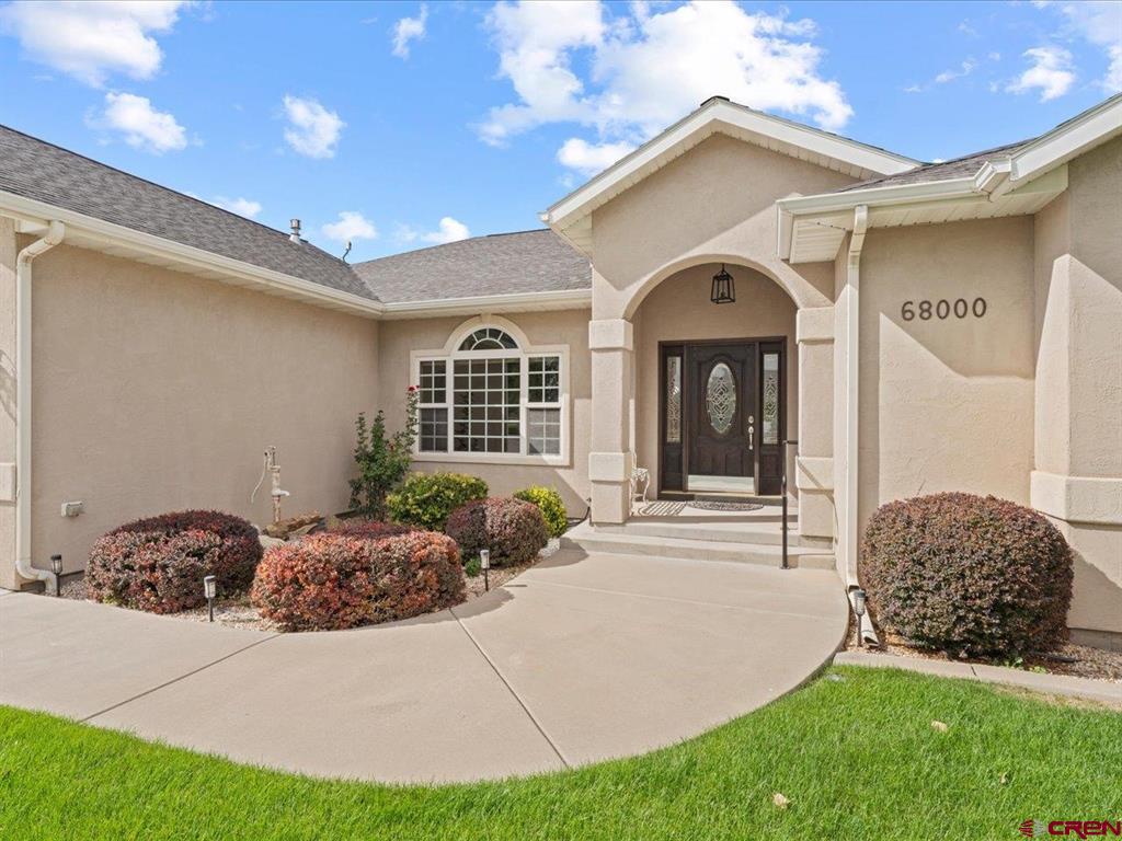 68000 Tumbleweed Road Property Photo 4