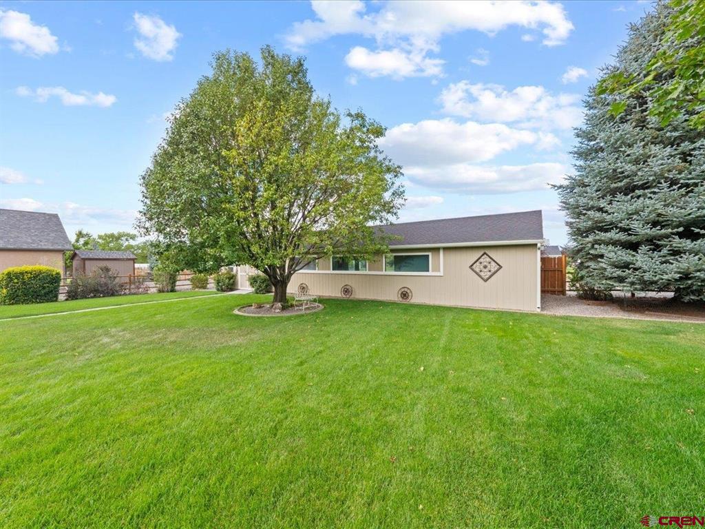 68000 Tumbleweed Road Property Photo 37