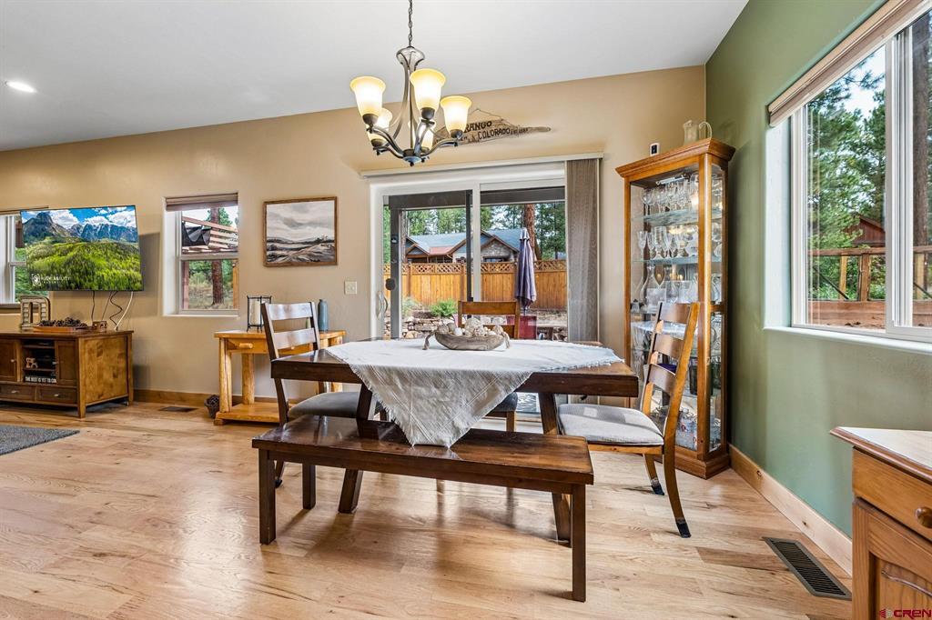 118 Big Bend Court Property Photo 7