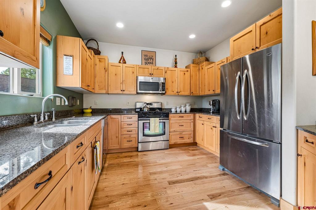 118 Big Bend Court Property Photo 9