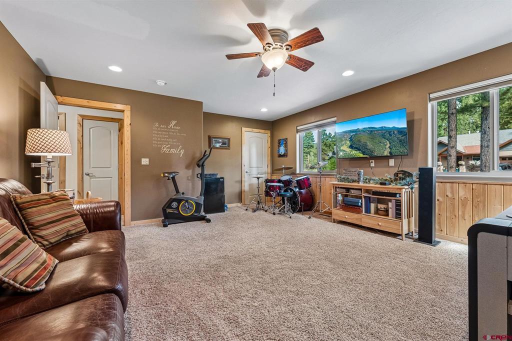 118 Big Bend Court Property Photo 23